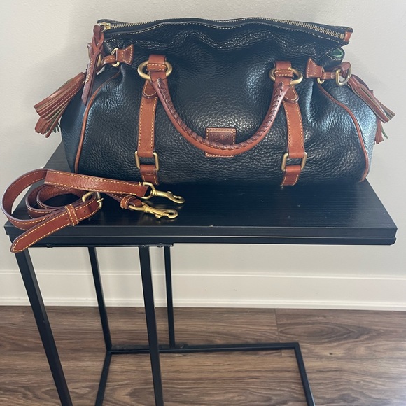 Dooney & Bourke Pebble Grain Large Satchel - Black and Tan - Picture 2 of 10